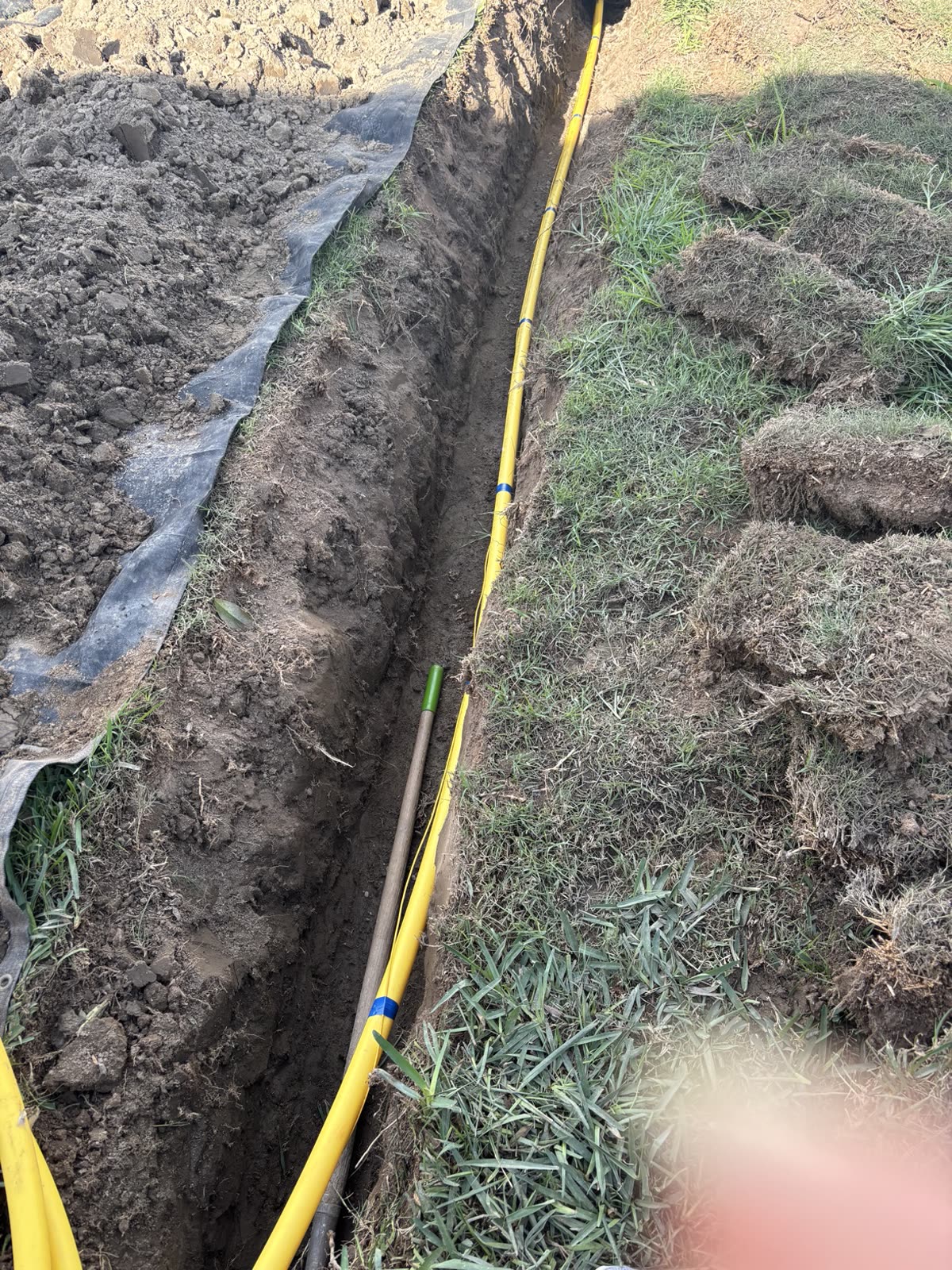 Gas Line Installation / 煤气管道铺设