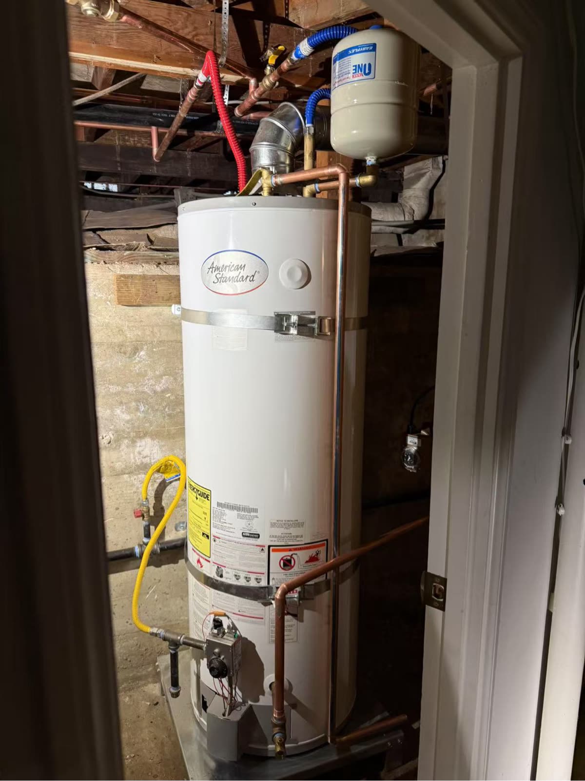 Water Heater Installation / 热水器安装